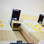 Elis 3* סייד