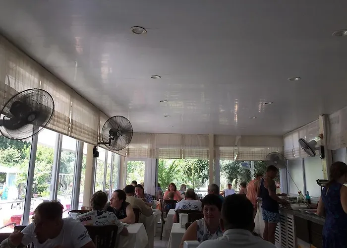 Ξενοδοχείο Elis Σιντέ