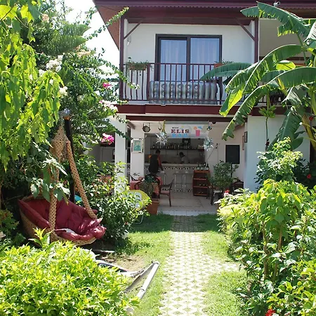 Hotel Elis 3*
